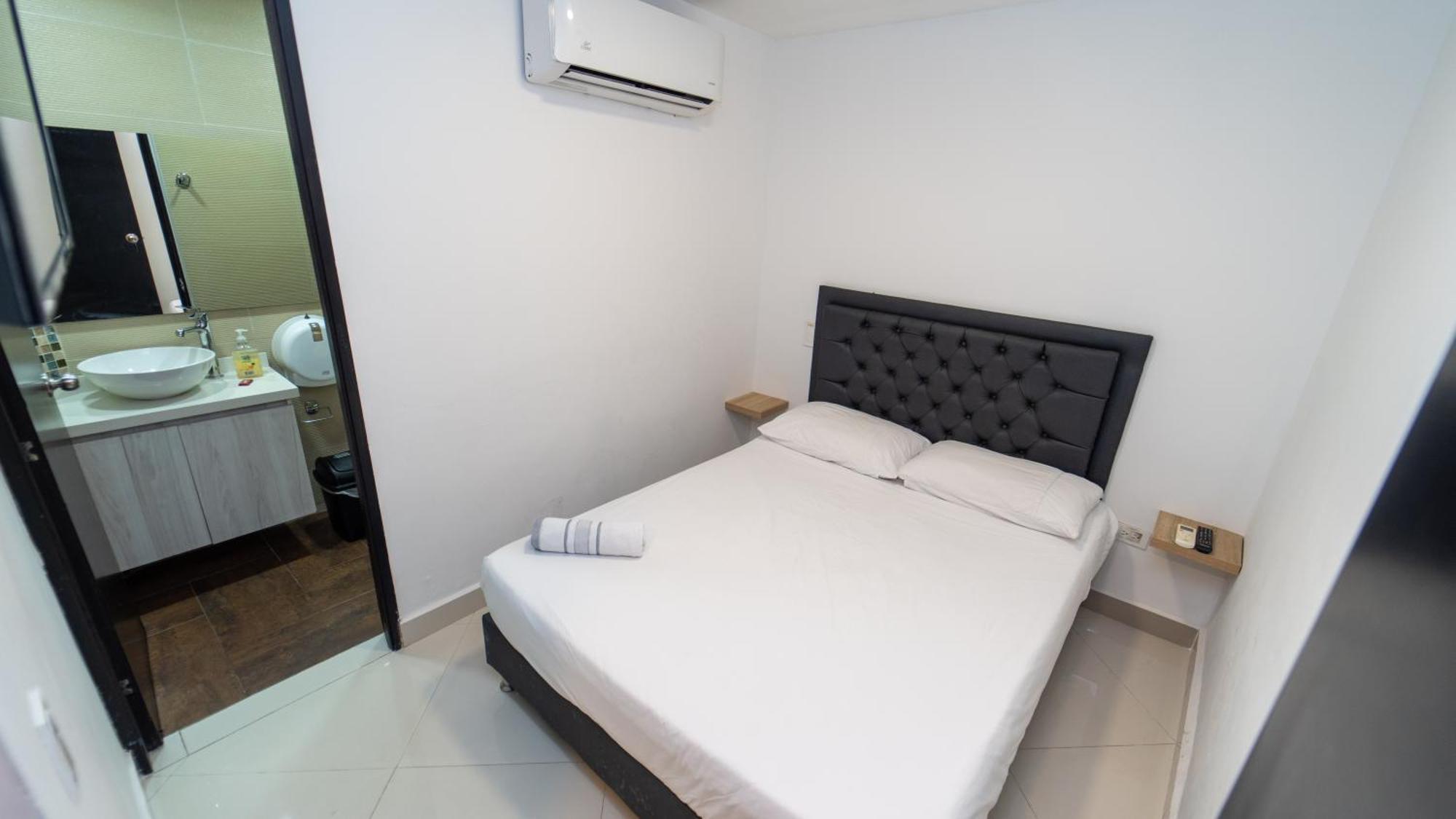 Ayenda 79 Hotel Medellín Dış mekan fotoğraf